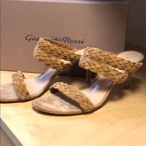 Gianvito Rossi Camoscio Almond sandal shoe 38 8